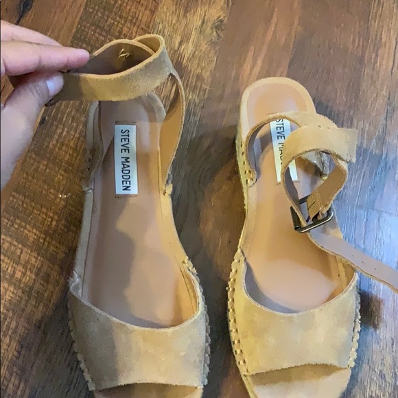 Steve Madden suede sandals - Picture 3 of 5